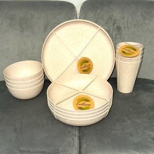 Bamboo and corn husk dinnerware set